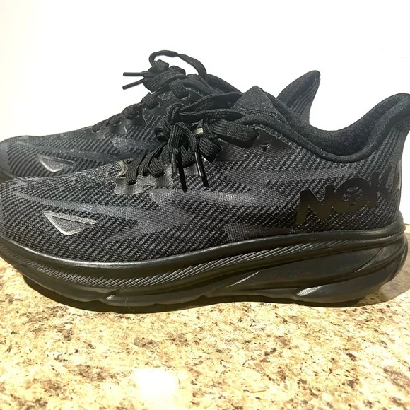 New Men’s (Unisex) Athletic Shoes By NOKA. Size U.S. 11/44 - Picture 2 of 13